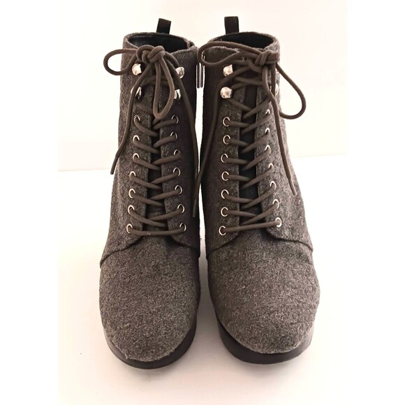 Michael Kors Gray Wool Platform Wedge Bootie Lace Up Blk Stacked Wood Heel Sz 8 - Picture 3 of 13
